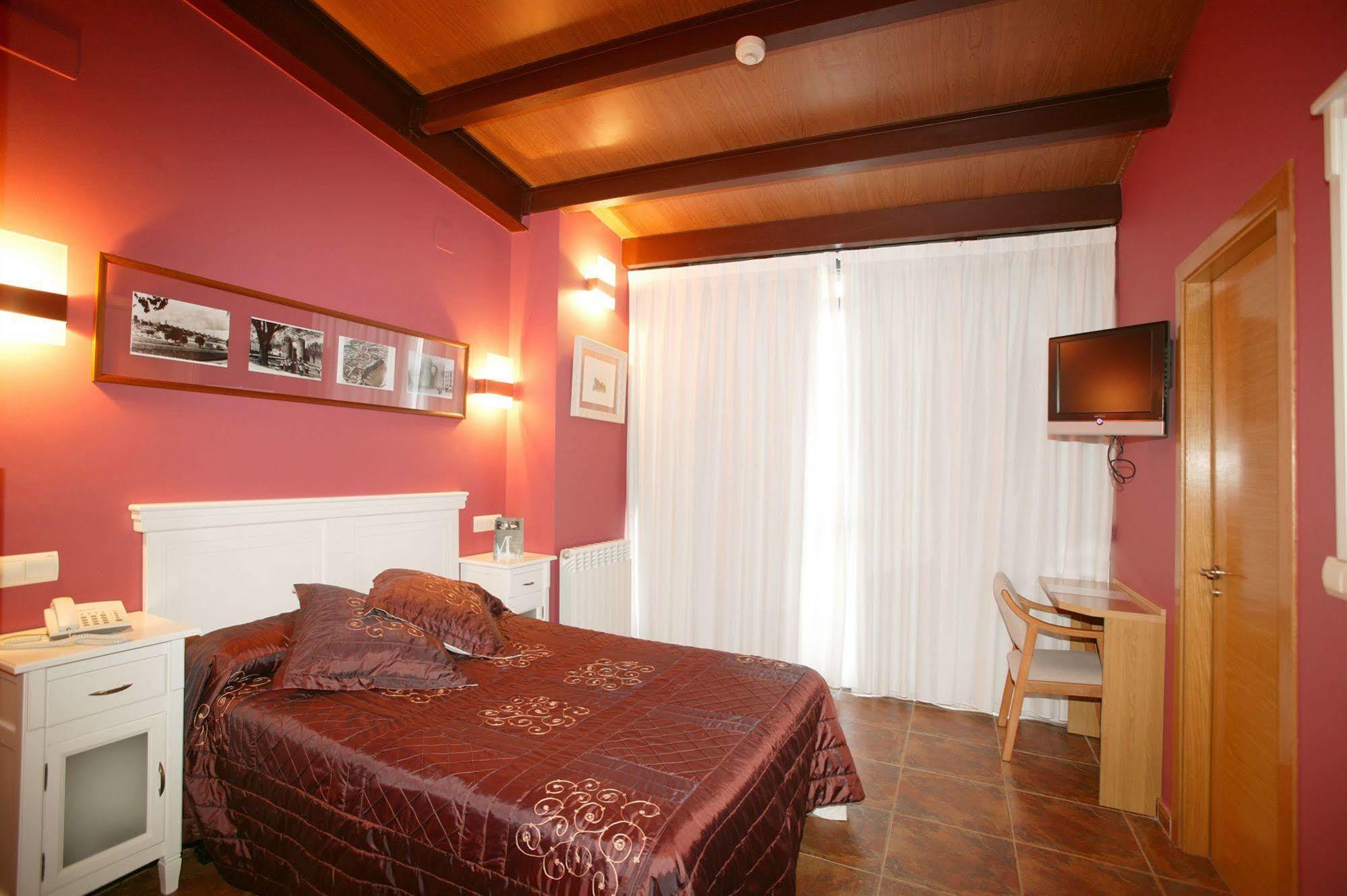 Hotel Las Murallas Авіла Екстер'єр фото