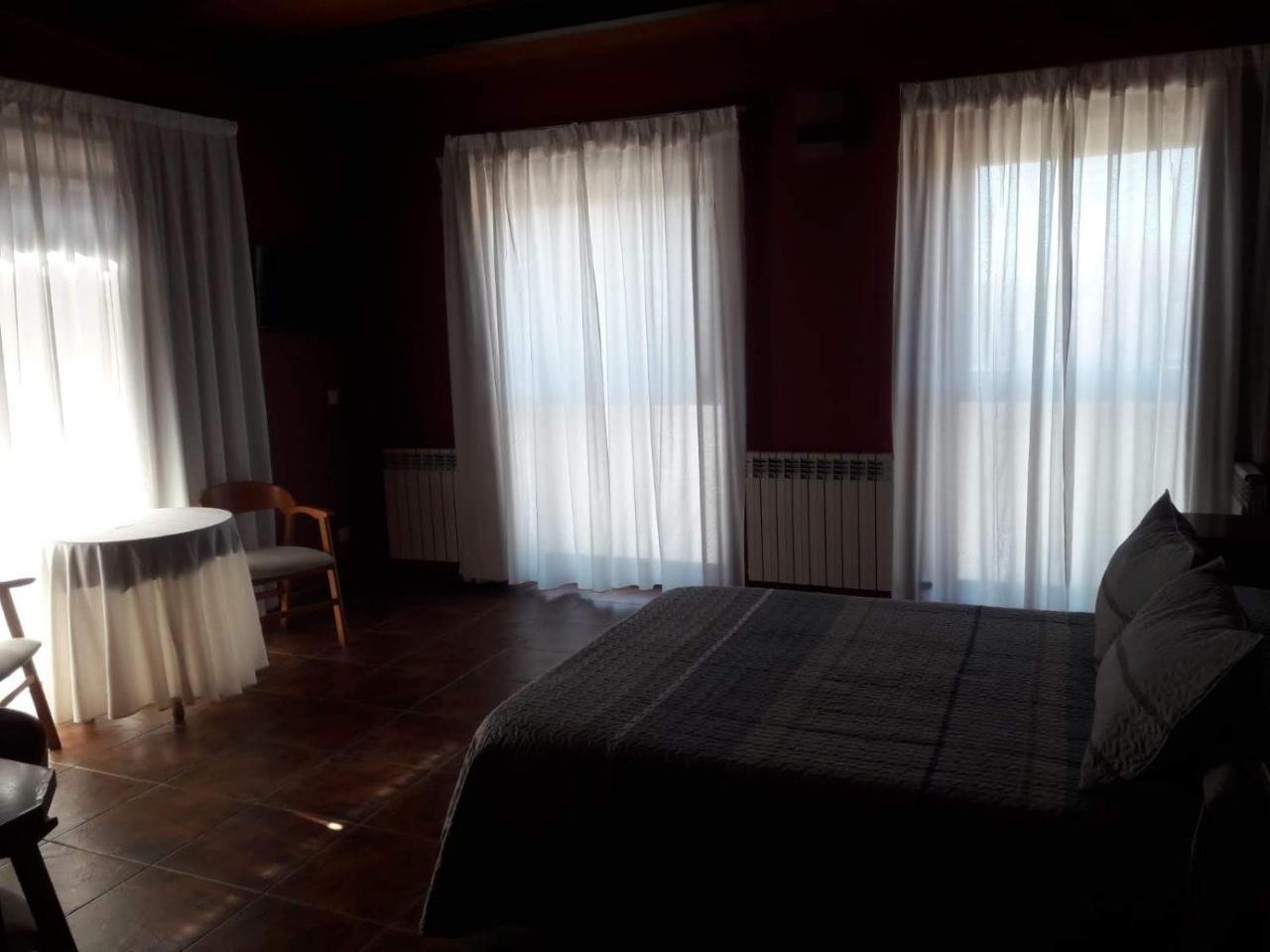 Hotel Las Murallas Авіла Екстер'єр фото